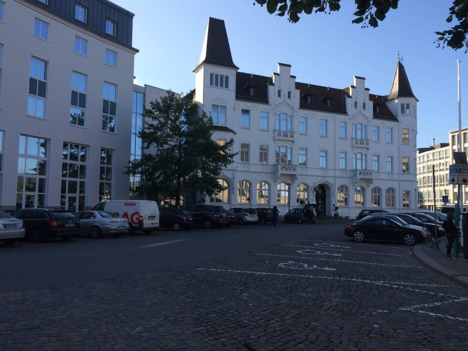 Neu und Alt Steigenberger Hotel Bielefelder Hof