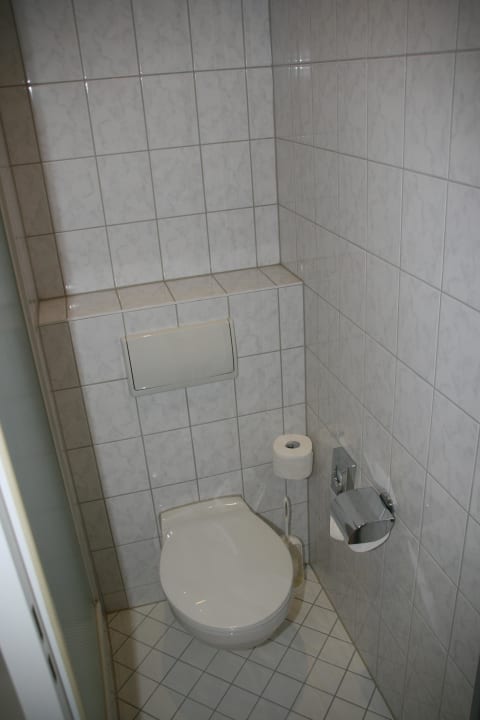 Bad/Dusche/WC Holiday Inn Express Berlin City Center