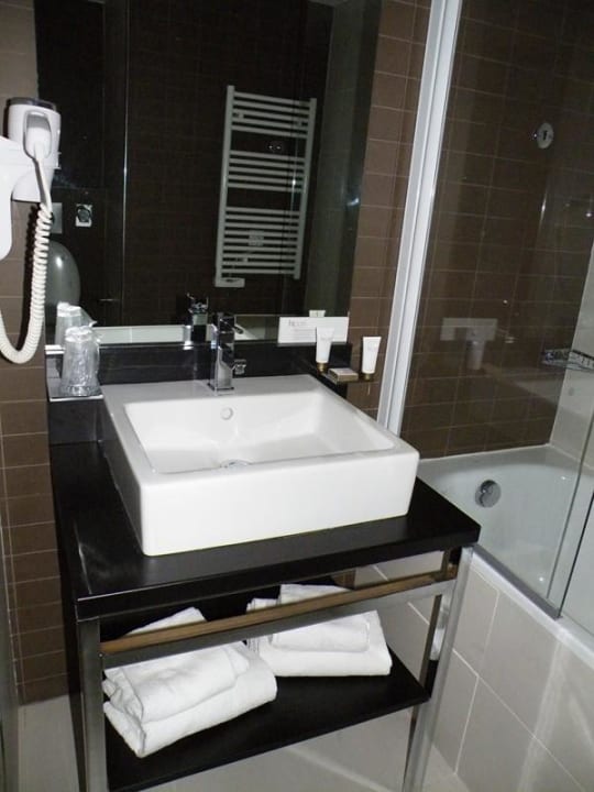 Salle de bain Aparthotel Adagio Marseille Timone