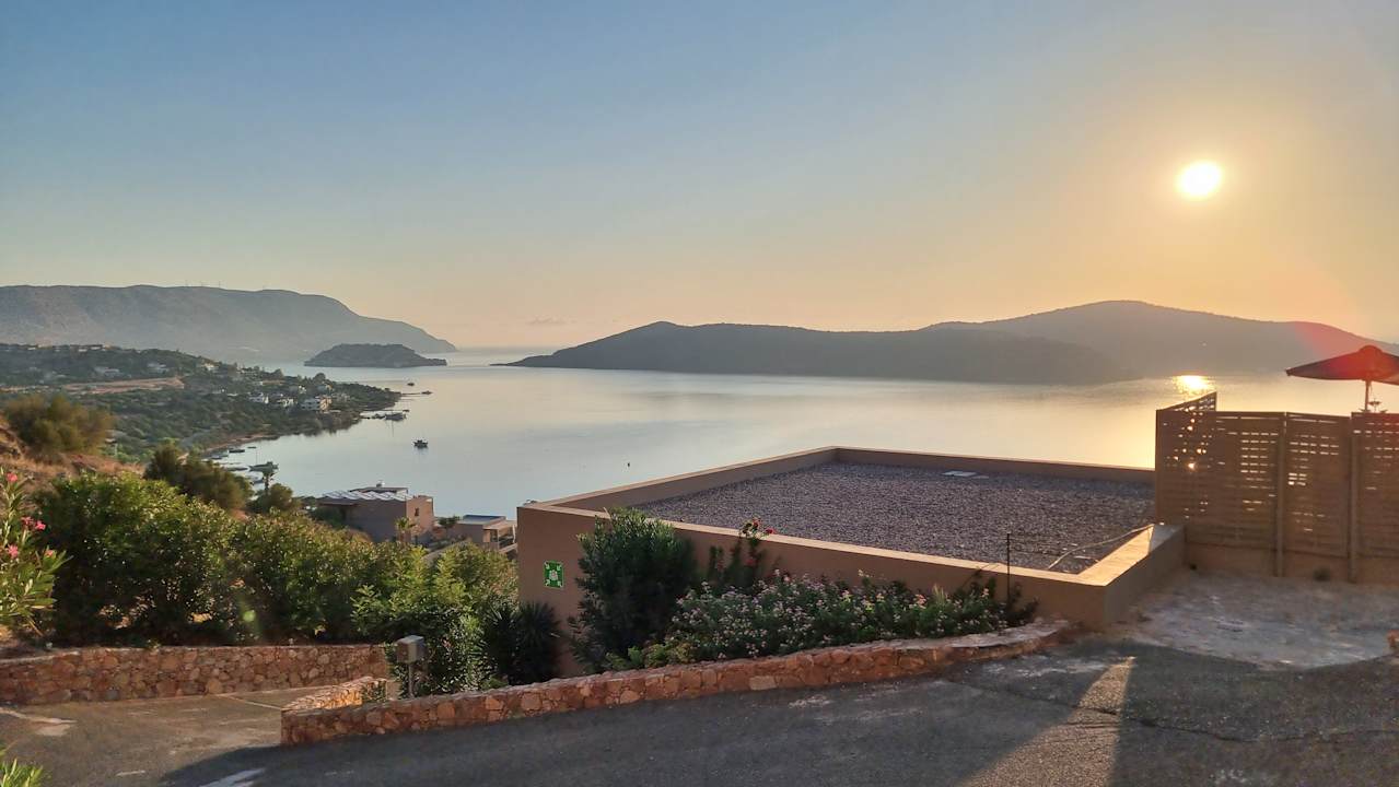 Zimmer Domes Aulus Elounda All-Inclusive Resort, Curio Collection by Hilton