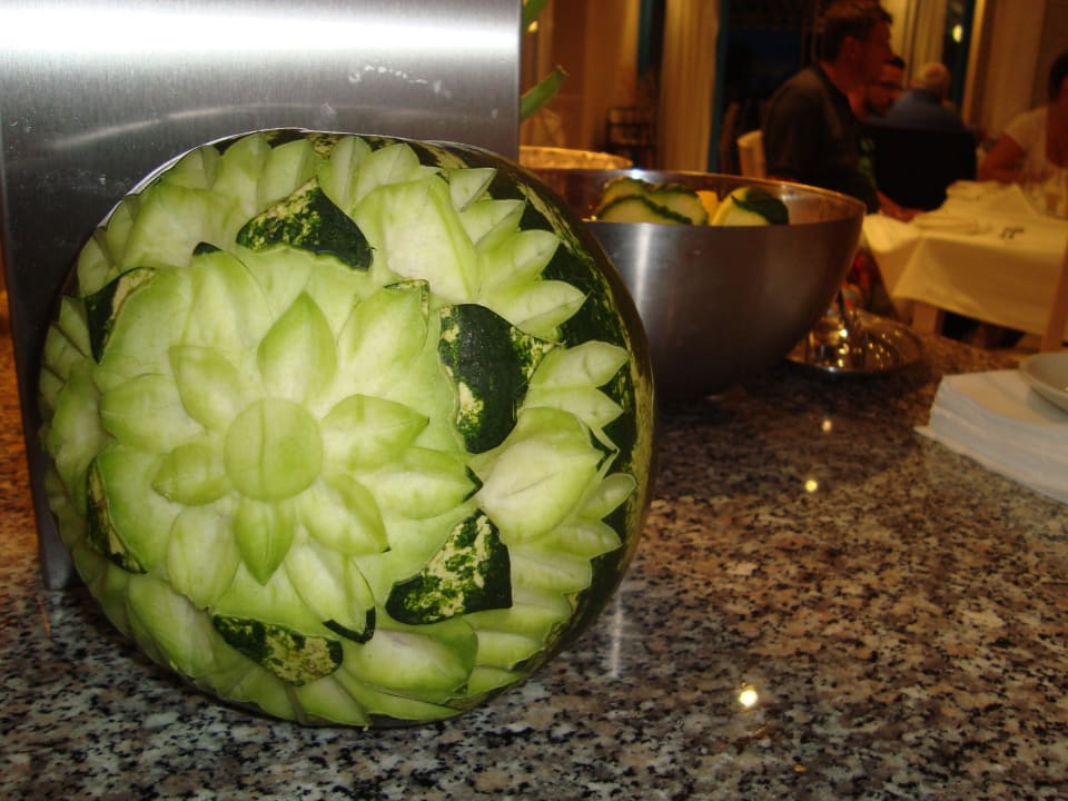 Buffetdekoration Hotel Sineva Beach