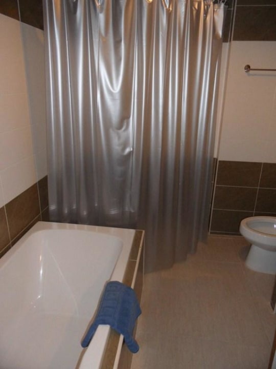 Bad Hotel Flipper House