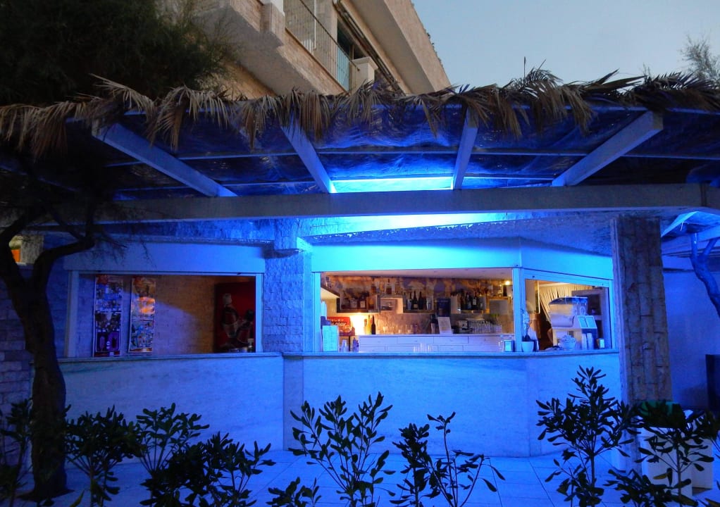 Strandbar Grand Hotel Riva Del Sole