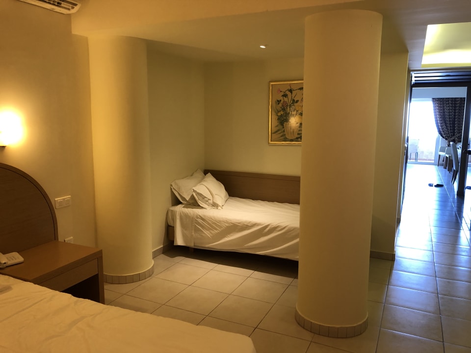 Zimmer Hotel Kalithea Mare Palace
