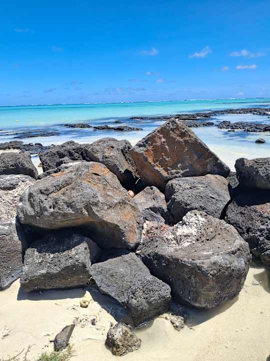 Strand Crystals Beach Resort Belle Mare, a member of Radisson Individuals