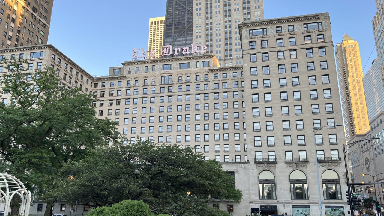 Außenansicht Hotel The Drake