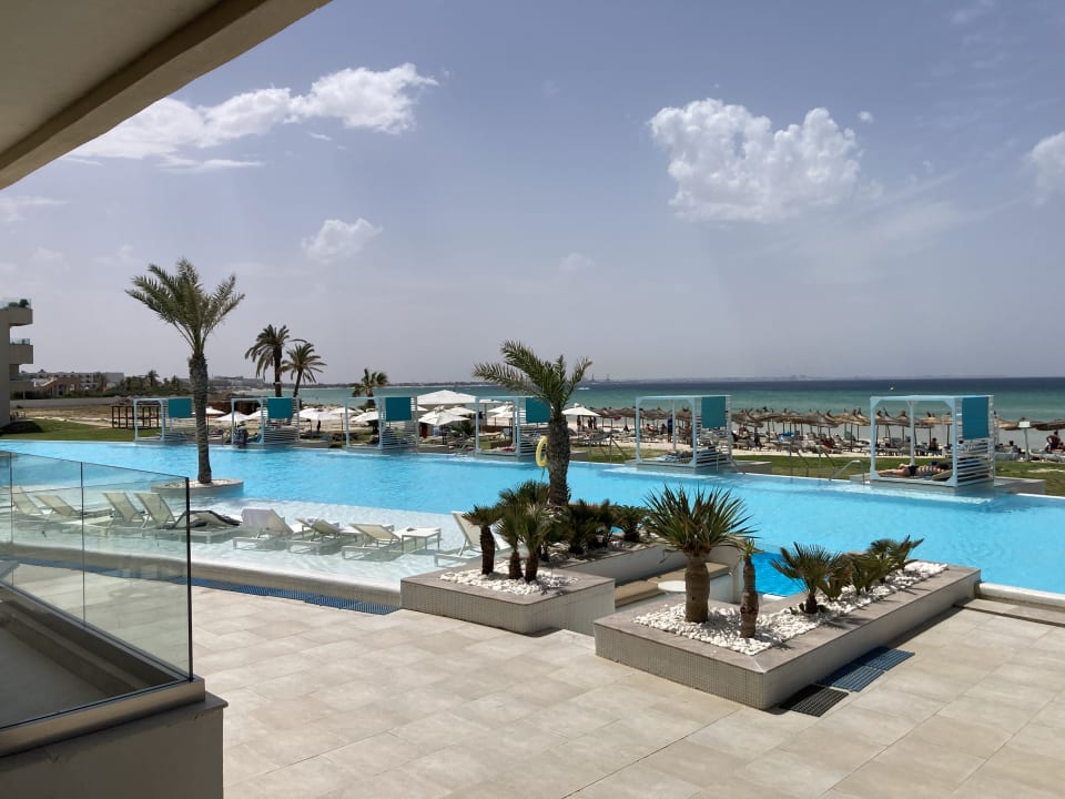 Pool Iberostar Selection Kuriat Palace