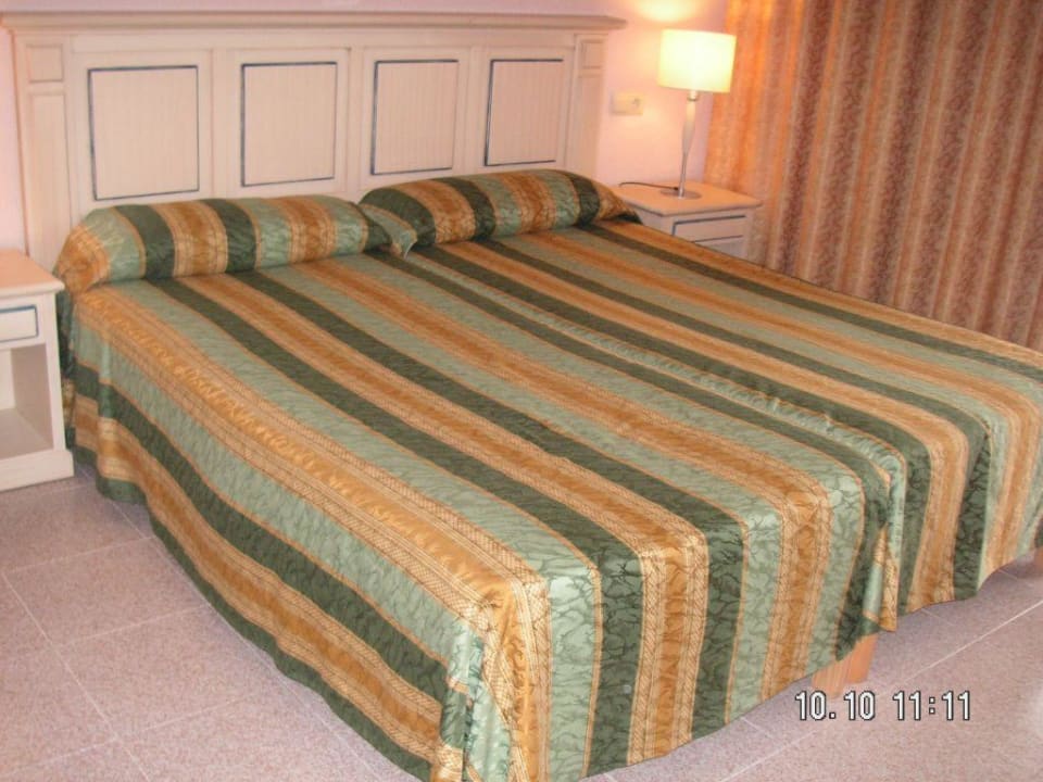 Unser Bett Zafiro Cala Mesquida