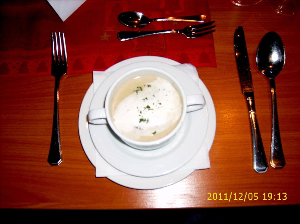 4 Gänge Menue-Vorsuppe Edit Pension Rossau
