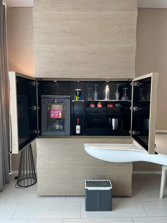 Zimmer W Abu Dhabi - Yas Island