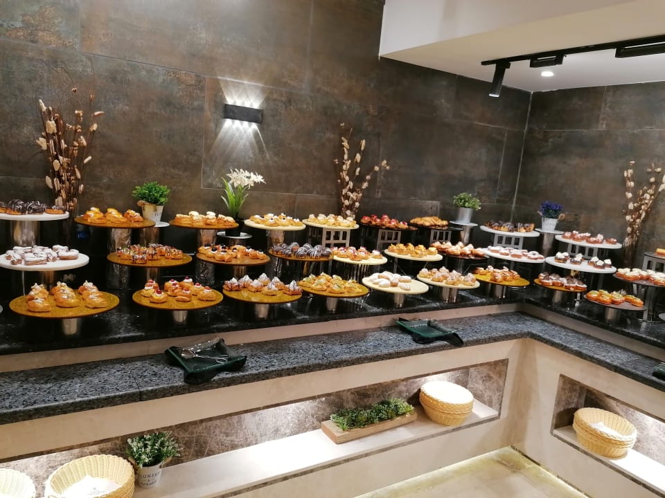 Gastro Kaisol Romance Resort