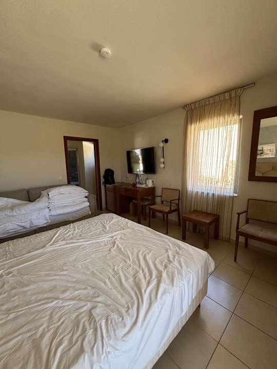 Zimmer Bella Beach Hotel