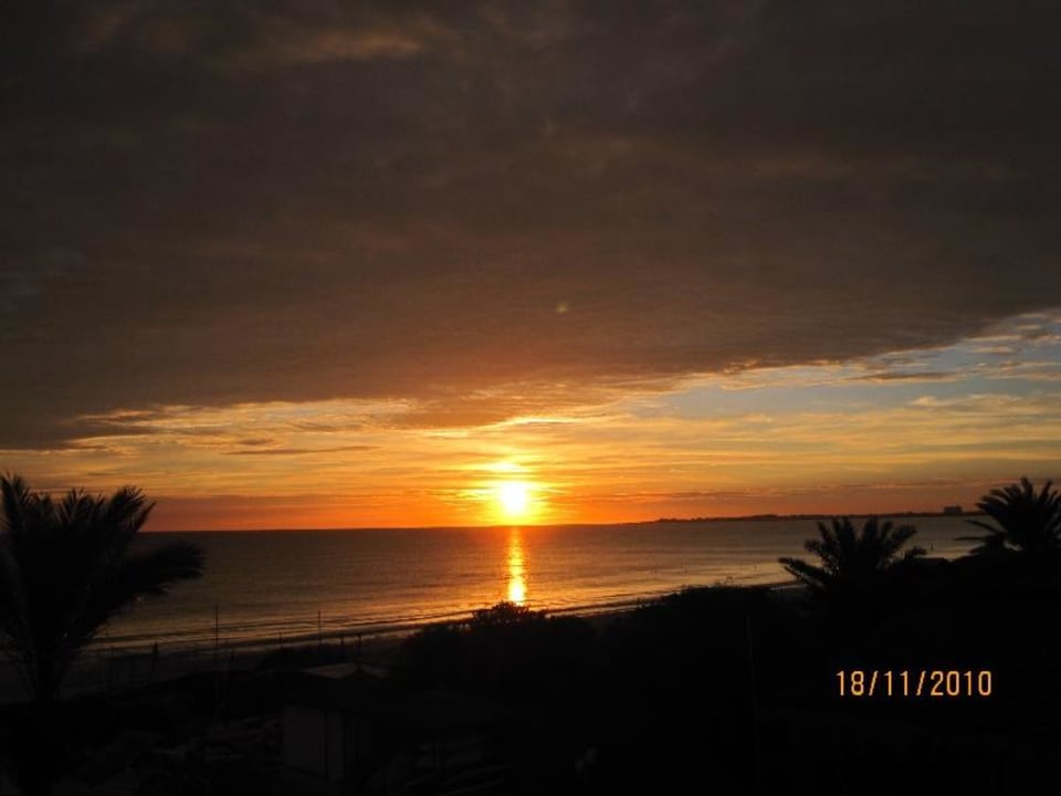 Sonnenaufgang vom Balkon Mahdia Beach & Aquapark