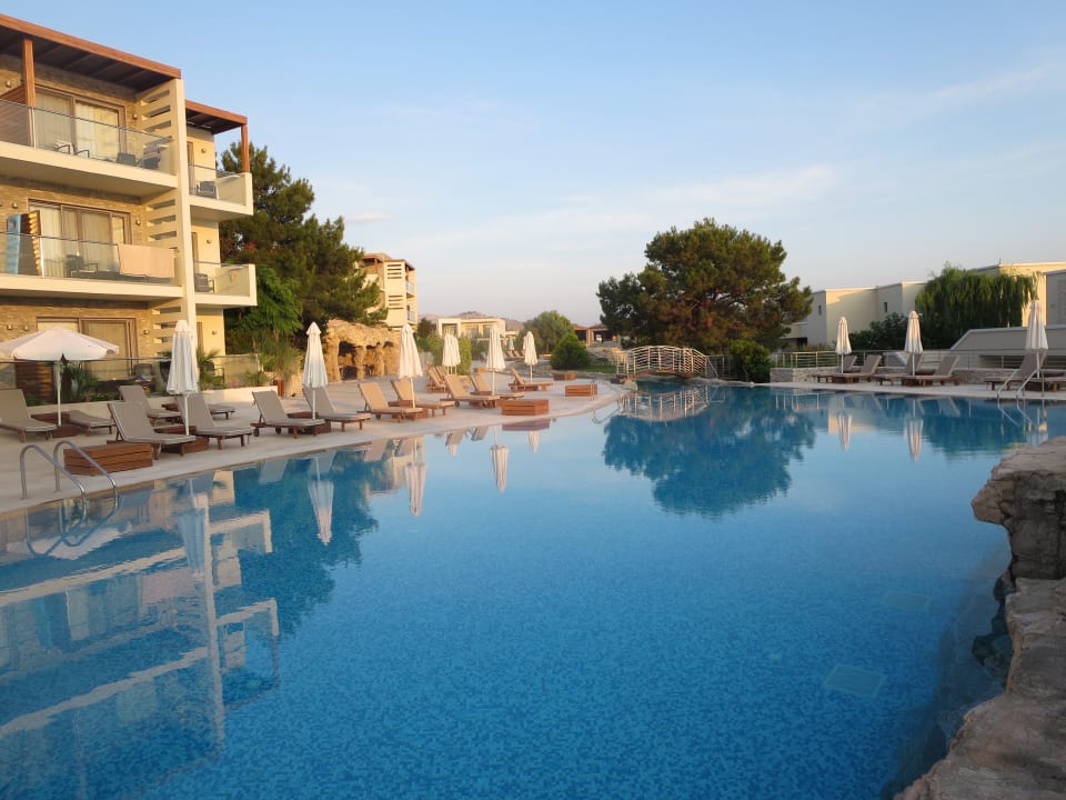Pool SENTIDO Port Royal Villas & Spa