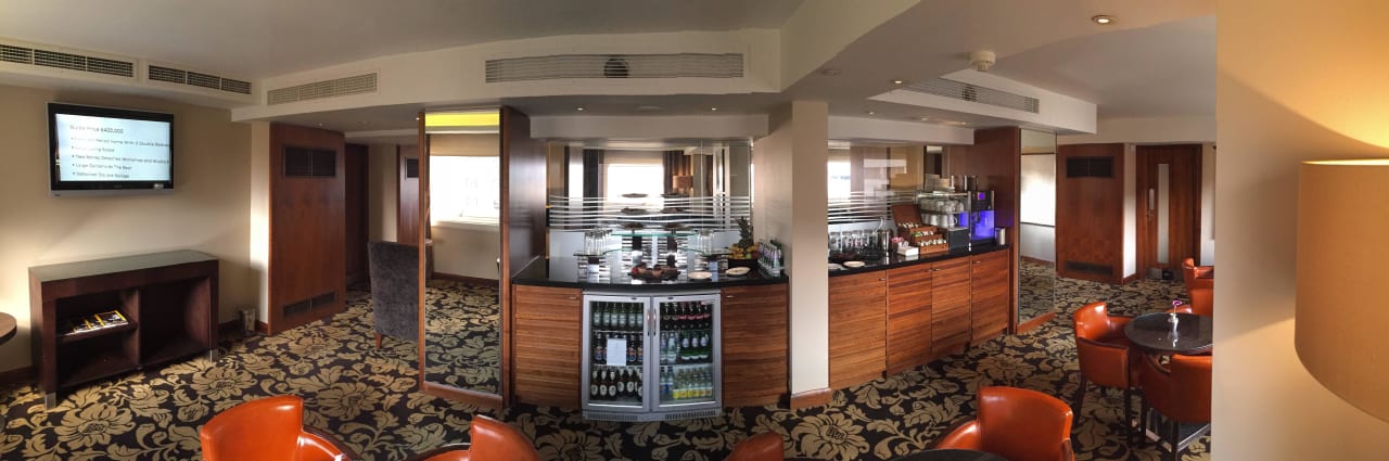 Lounge The Tower - A Guoman Hotel