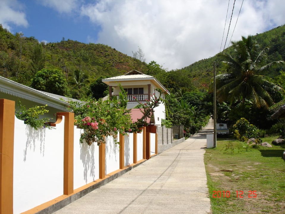 Villa Kass Apartment - on Praslin island Villa Kass