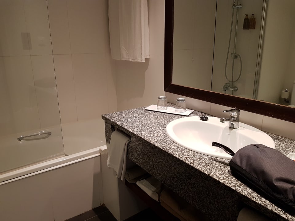 Zimmer PortoBay Falésia