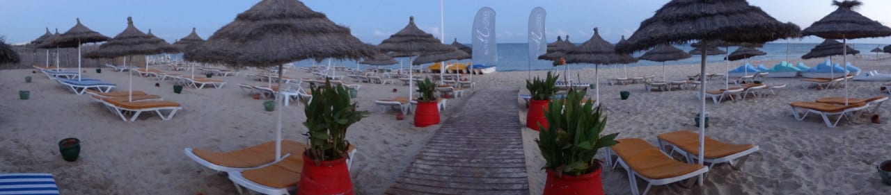 Strand-Panorama Hotel Royal Nozha