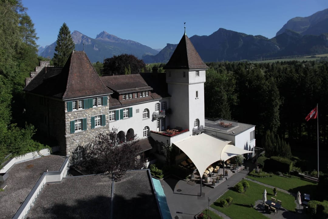 Außenansicht Sommer Hotel Schloss Ragaz