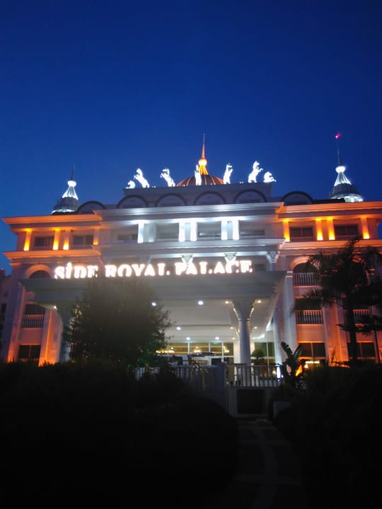 Außenansicht Side Royal Palace Hotel & Spa