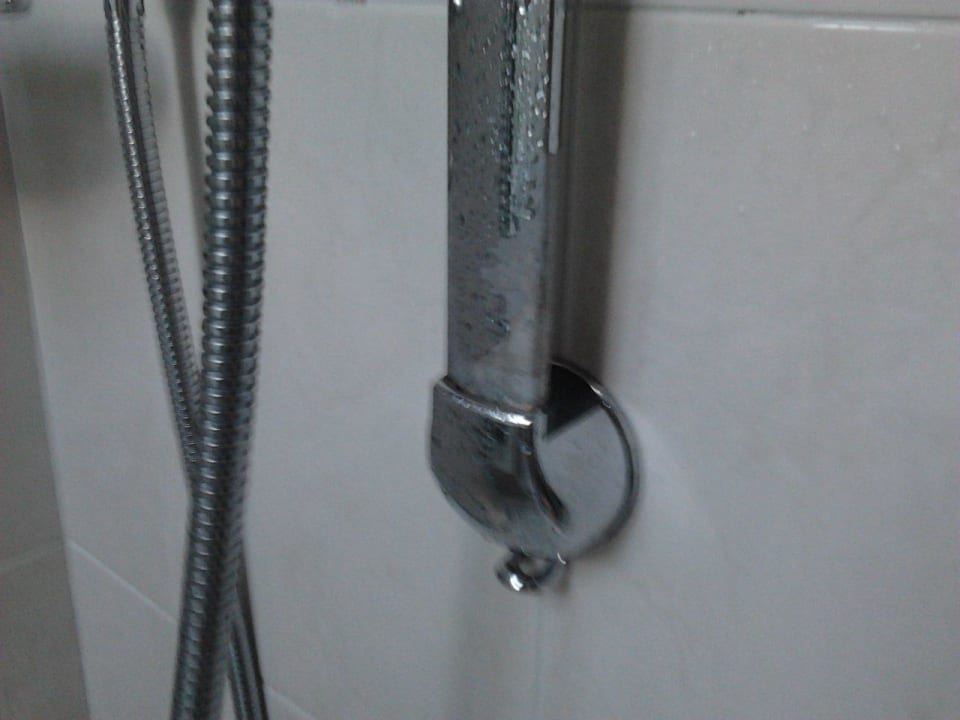 Dusche Alpin & Vital Hotel La Perla