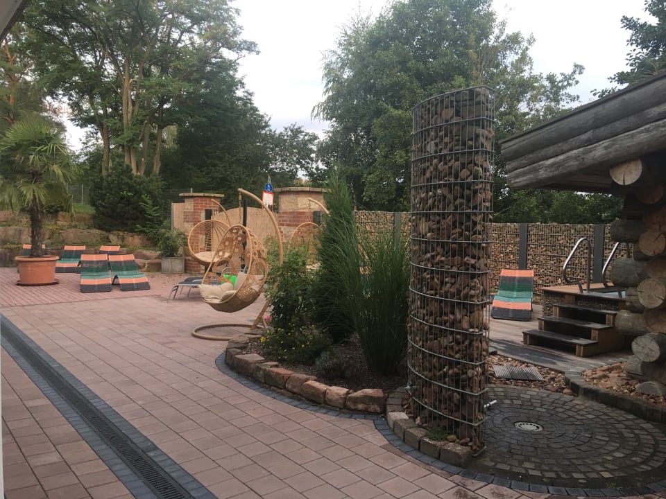 Gartenanlage Seehotel Niedernberg
