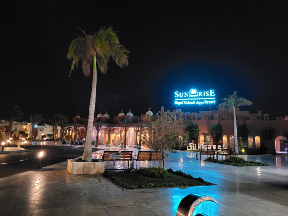 Außenansicht SUNRISE Royal Makadi Resort