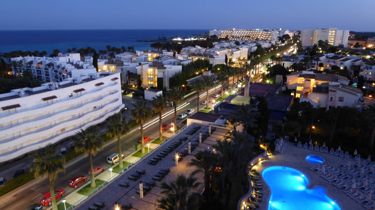 Blick vom Balkon (oberste Etage) Welikehotel Marfil Playa