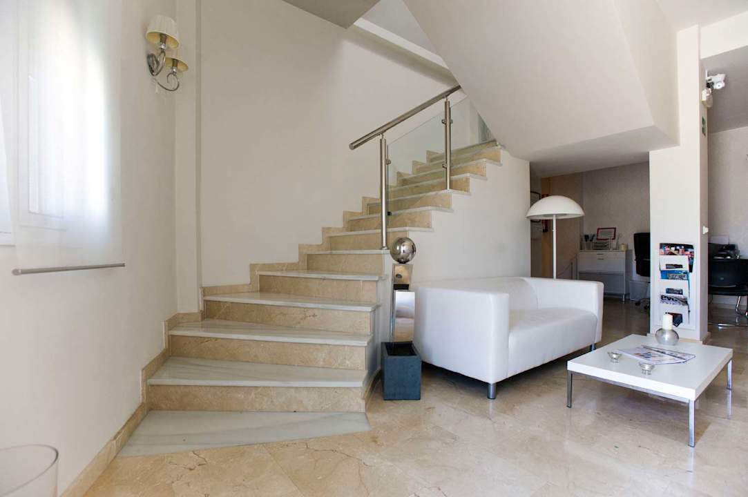 Lobby Hotel Hospederia Almundo