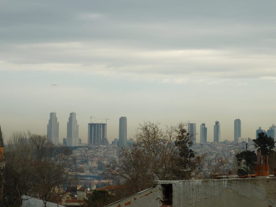 Ausblick Balkon Zimmer 559 Hotel Black Bird