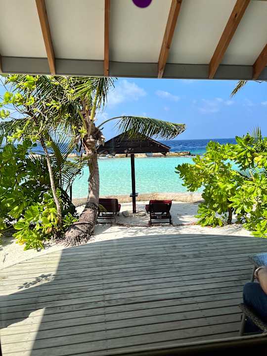 Zimmer Ellaidhoo Maldives by Cinnamon