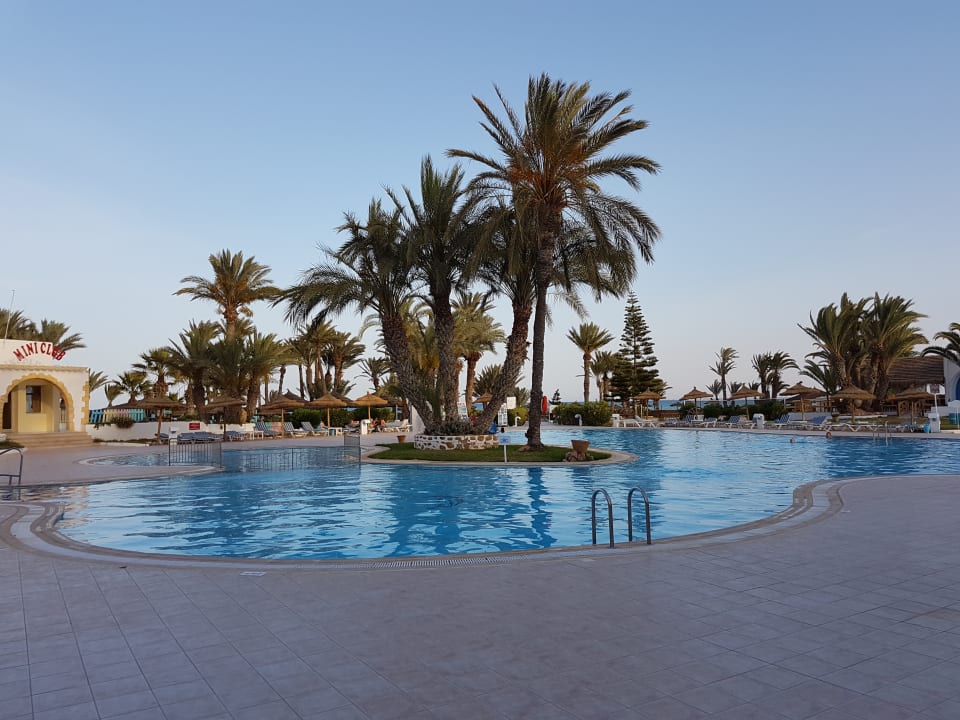 Pool Golf Beach Hotel & Spa