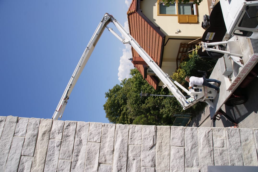 Noch ein Kran Boulevard Ustronie Morskie by Zdrojowa