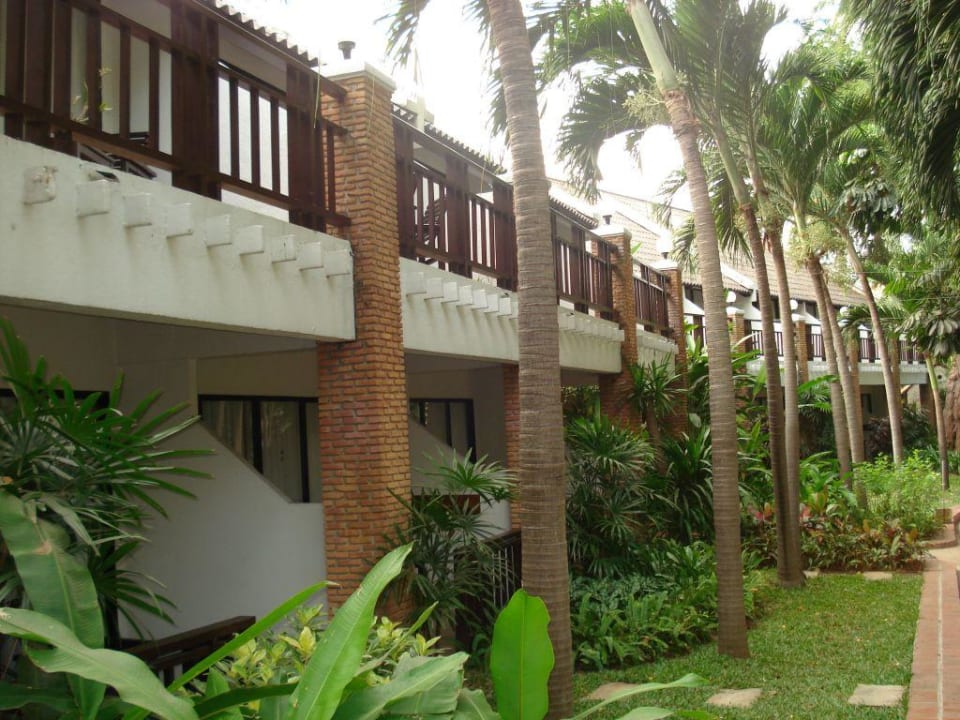 Außenansicht Woodlands Hotel & Resort