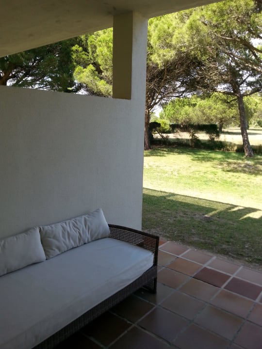 Terrasse zum Golfplatz Hotel Vincci Costa Golf