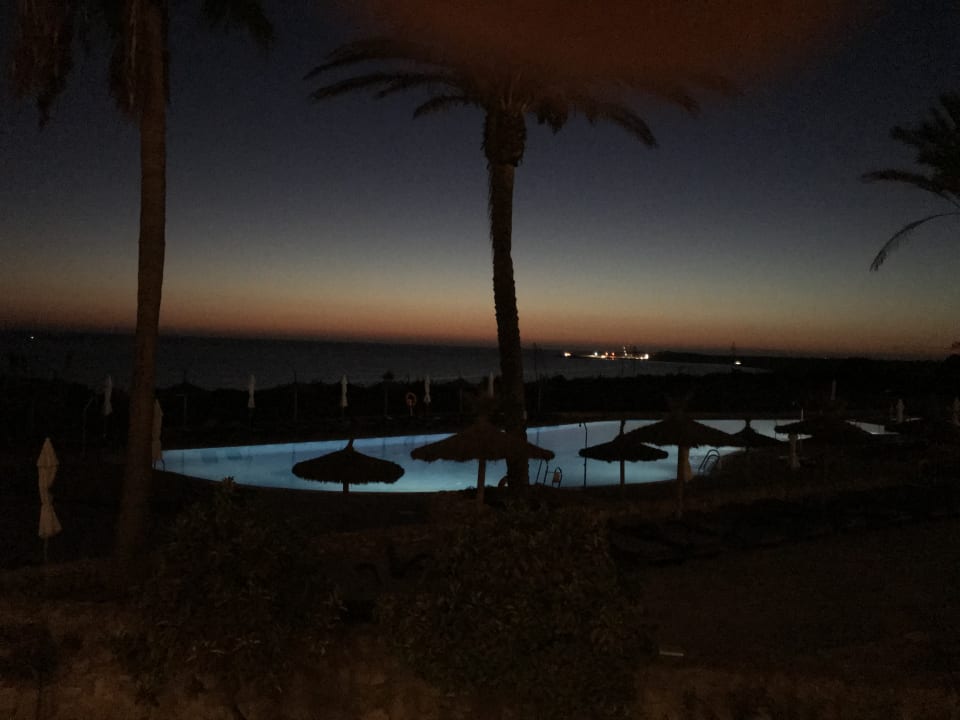 Pool Garbi Costa Luz