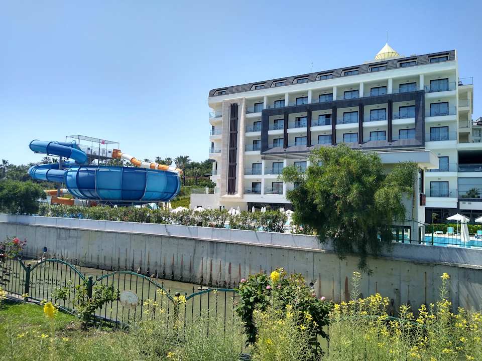 Außenansicht Diamond De Luxe Hotel & Spa