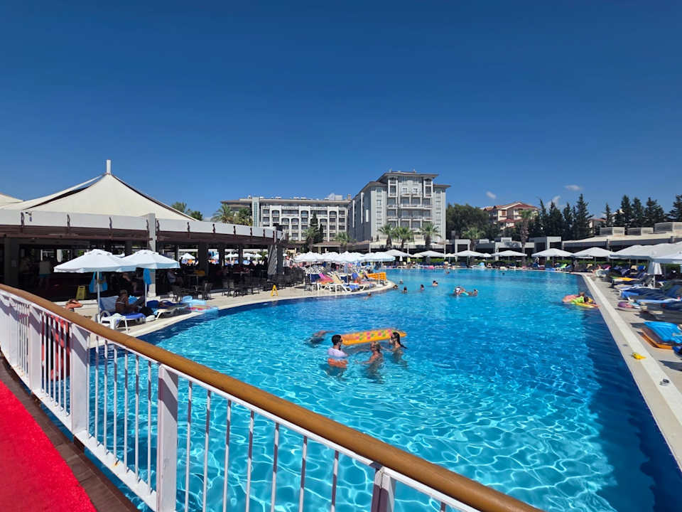 Außenansicht Sunis Elita Beach Resort & Spa