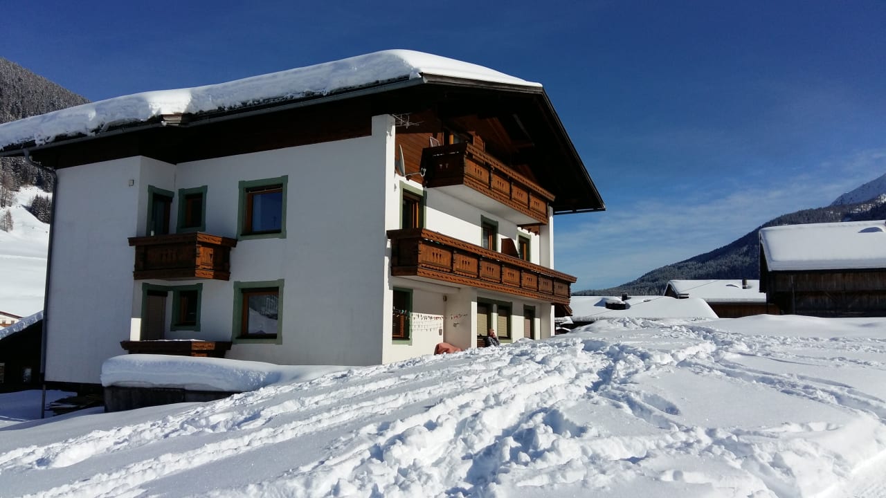 Außenansicht Apartments Haus Annemarie Kartitsch Hochpustertal Osttirol