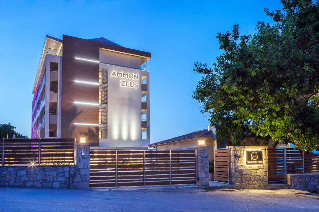 Außenansicht Ammon Zeus Luxury Beach Hotel