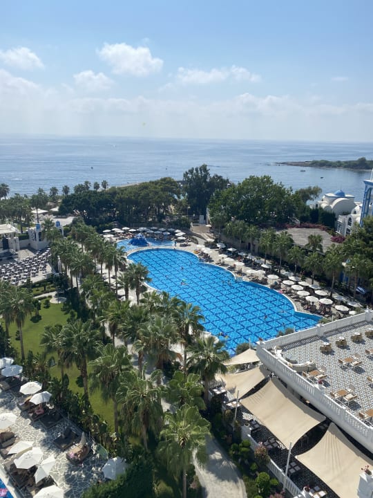 Pool Rubi Platinum Spa Resort & Suites