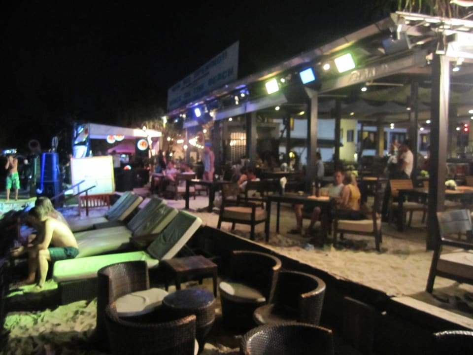 Direkt vor dem Hotelzimmer Hotel Patong Bay Garden