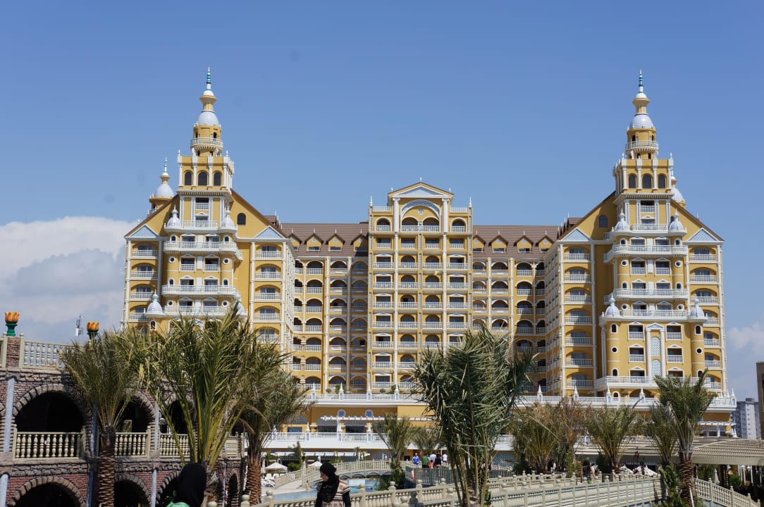 Hotel  Royal Holiday Palace