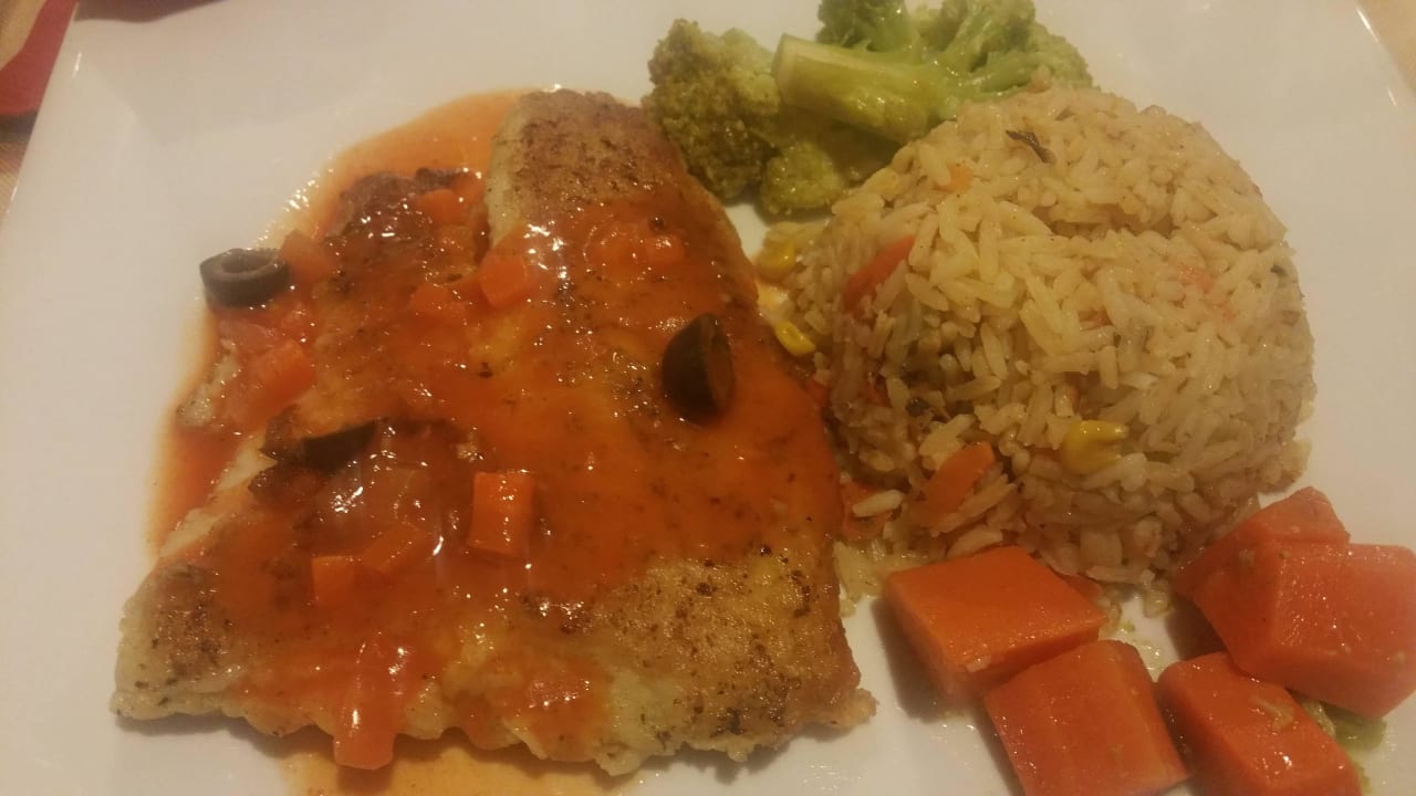 Fisch Filet im Karibian Restaurant Emotions by Hodelpa Puerto Plata