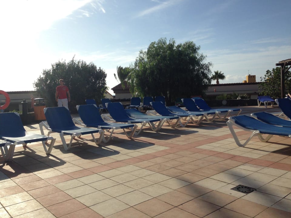 Morgens am Pool Occidental Jandía Mar