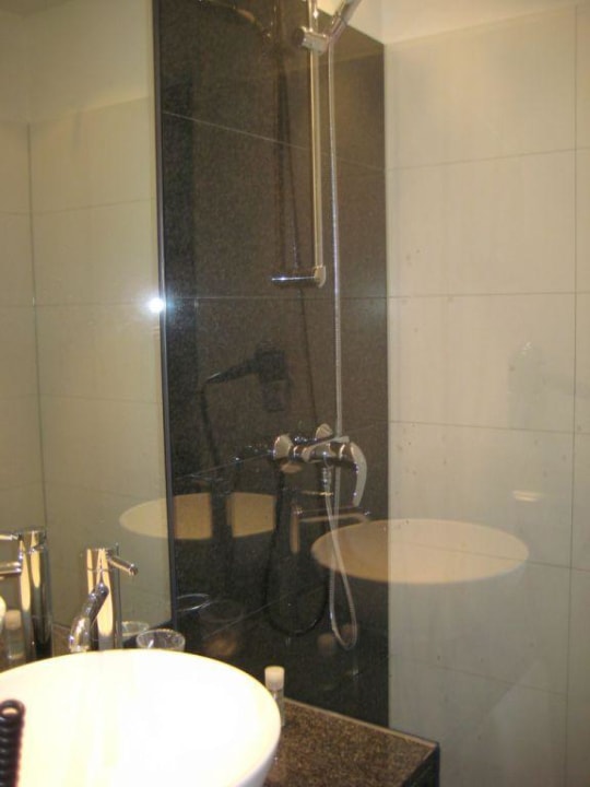 Das Bad Motel One Hamburg-Alster