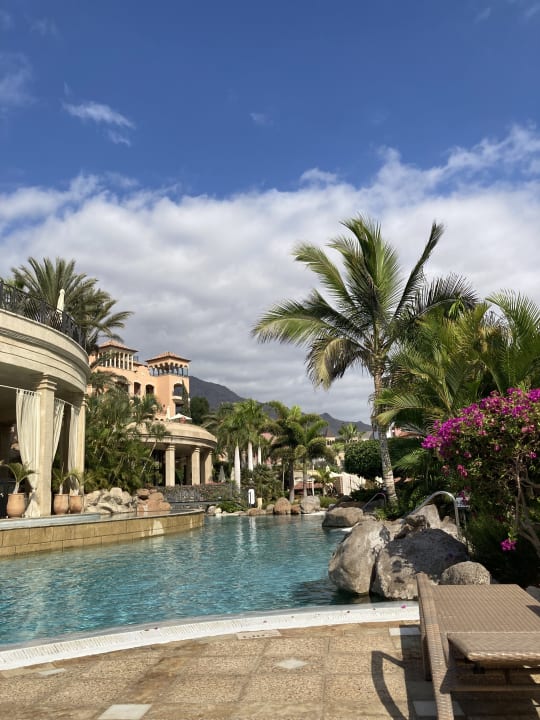 Pool JOIA El Mirador by Iberostar