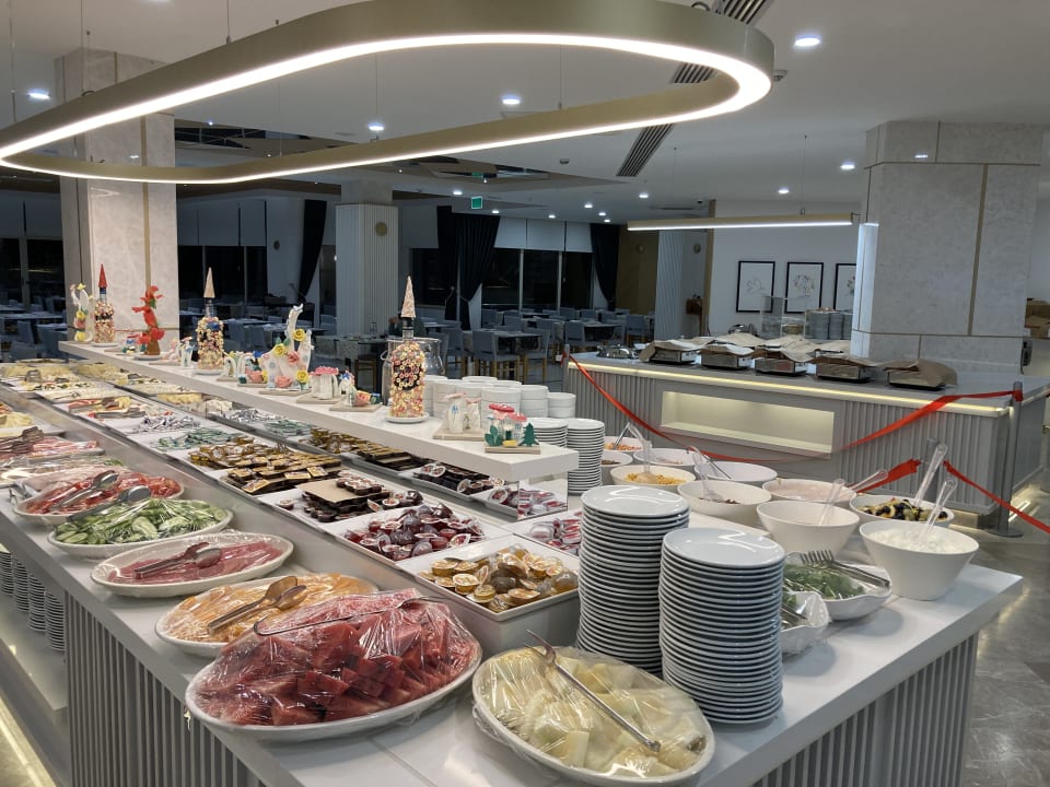 Gastro Iz Flower Side Beach Hotel