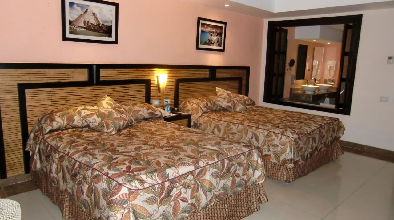 Juniorsuite 9278 Sandos Playacar Beach Resort