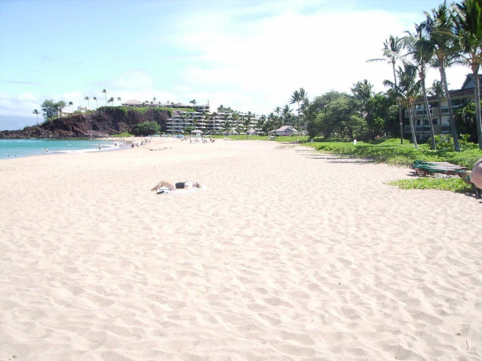 Strand Maui Kaanapali Beach Hotel